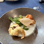 赤坂 桃の木 - エビのマンゴーソース添え