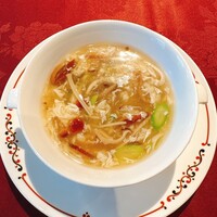 翠陽 - 三種のキノコと卵白のとろみスープ