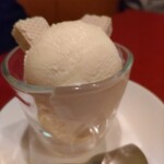 シシリア - バニラアイス！