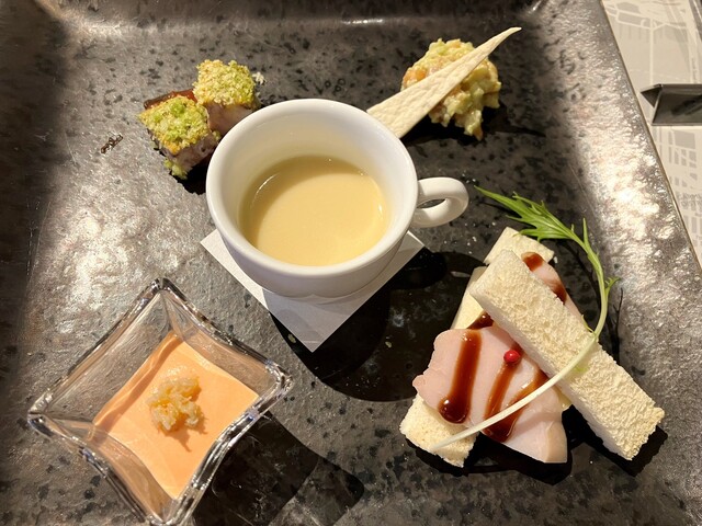 NEW YORK CAFE photo 4