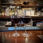 ワイン酒場 GabuLicious - ■グラスペッロ 120ml ￥680 ■レ・グランザルブル オーガニック ルージュ 120ml ¥770
