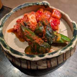 炭火焼肉 泉味亭_0