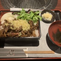 肉匠 牛虎 西中島店 - 