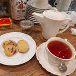 カフェ エ バール ドゥー - 紅茶＆クッキーで、夜のティータイム～