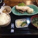 岩泉 - アコーダイの粕漬け定食(201404)