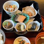 あさひ山 蛍庵 - 郷土料理六種盛り合わせ