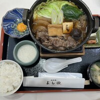 松阪牛 よし田 - 黒毛和牛のすき焼き御膳