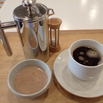 トーコーキッチン - チョコプリン　ホットコーヒー