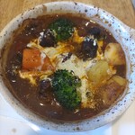 ひるごはん ばんごはん食堂 - 牛赤ワイン煮込み