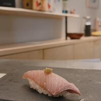 神楽坂 鮨 弥栄 - 