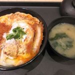 松のや - 料理写真:ロースかつ丼(670円)