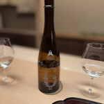 徳ㇵ本也 - 日本酒　新政 no.6 Direct Path R-type  ご相席の紳士よりご馳走になりました。華やかで爽やか、芳醇でキレの良いお酒でした。素敵な紳士と素敵な日本酒との出会いに感謝いたします。