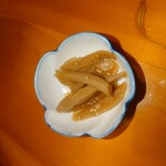 鮒眞 - 無料のお通し　蓮根