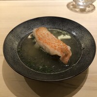 鮨 なんば 日比谷 - キンキ