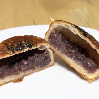 下町のパン工房 by 赤羽あんこ_0