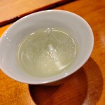 にかわ - にかわ鶏のスープ
