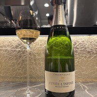 レンゲ - 最初は泡で♪(CHAMPAGNE CUVÉE L'INFINIE)