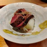 にかわ - かもねぎ　厚切りもも、薄切りロース、　地産ネギ