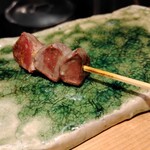 にかわ - 砂肝　真ん中は、縁側付き