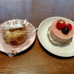 Patisserie Hacchi - 料理写真:ハツチシュー＆いちごのシャルロット