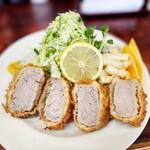 とんかつ赤城 - 