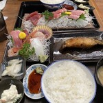御食事処 魚ふみ - 