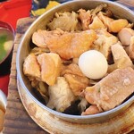 いいやま亭 - 鳥舞茸山菜釜めし