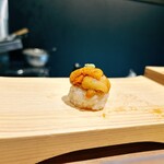 鮨と天ぷら にほんのうみ - ウニ