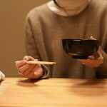 柚木元 - 寒い体を温めるお椀