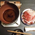 川の家 - 夕食（イノブタ鍋）