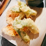 Panch - たらの芽の天ぷら(たらの芽･かぼちゃ･レンコン)