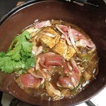 川の家 - 夕食（イノブタ鍋；イノシシ肉）