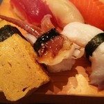 新富寿司 - ﾗﾝﾁ 1.5人前 ｻﾗﾀﾞ･味噌汁付