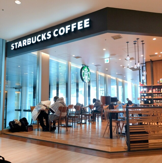 スターバックスコーヒー エスパル仙台東館店（STARBUCKS COFFEE） - 仙台（カフェ）の写真