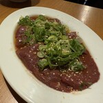 炭火焼肉ホルモン まるは - 