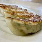 千成らーめん - 薄皮から透ける餡