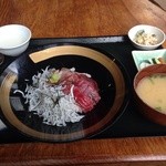 くいもの市場 瀧 - おまかせ海鮮丼