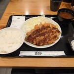 とんかつまるや 新橋烏森口店 - 