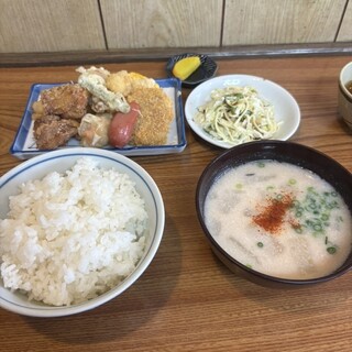 口コミ一覧 : 大衆食堂 山田屋 - 西新町/食堂 [食べログ]