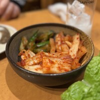ホルモン焼肉 富や 栄店 - 