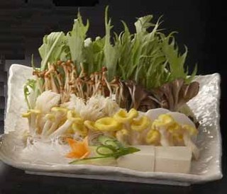 Shaoweiyambikenshokudou - 野菜と旬の野菜盛り