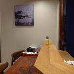 蔵+かつ - キャベツには　人参ドレッシングつきます