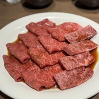 焼肉あきら 本郷本店 - ハラミ 上ロース(シンシン) ロース(カメノコ)