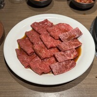 焼肉あきら 本郷本店 - ハラミ 上ロース(シンシン) ロース(カメノコ)