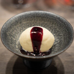 USHIGORO S. - マスカルポーネアイスクリーム ~ブルーベリーソース~