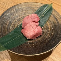 北新地 肉料理 名門 - 