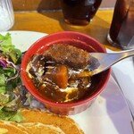 カフェ マチルダ - ビーフシチュー中
