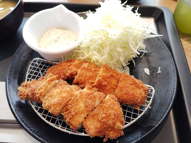 松のや 弘前高田店 - 運動公園前（とんかつ）の写真