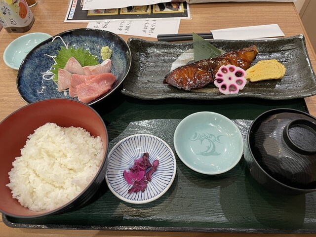 Kamon Jingu Ten photo 2