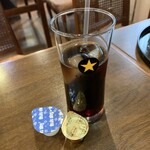 かつ栄 - ロースカツランチ　800円　に付くアイスコーヒー 